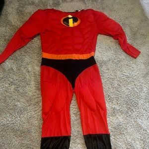 Mr. Incredible costume